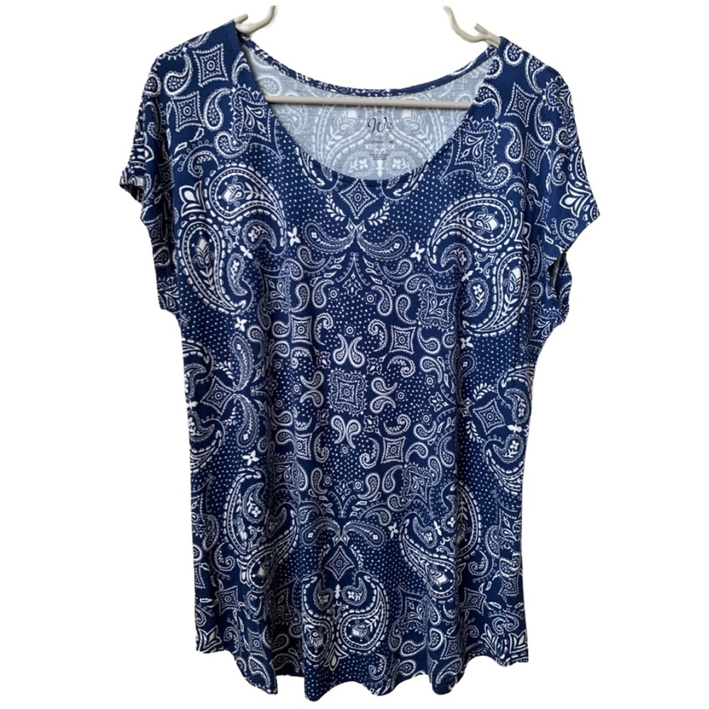 WESTPORT Women’s Navy Blue & White Floral Paisley Print Cap Sleeve Tank Top